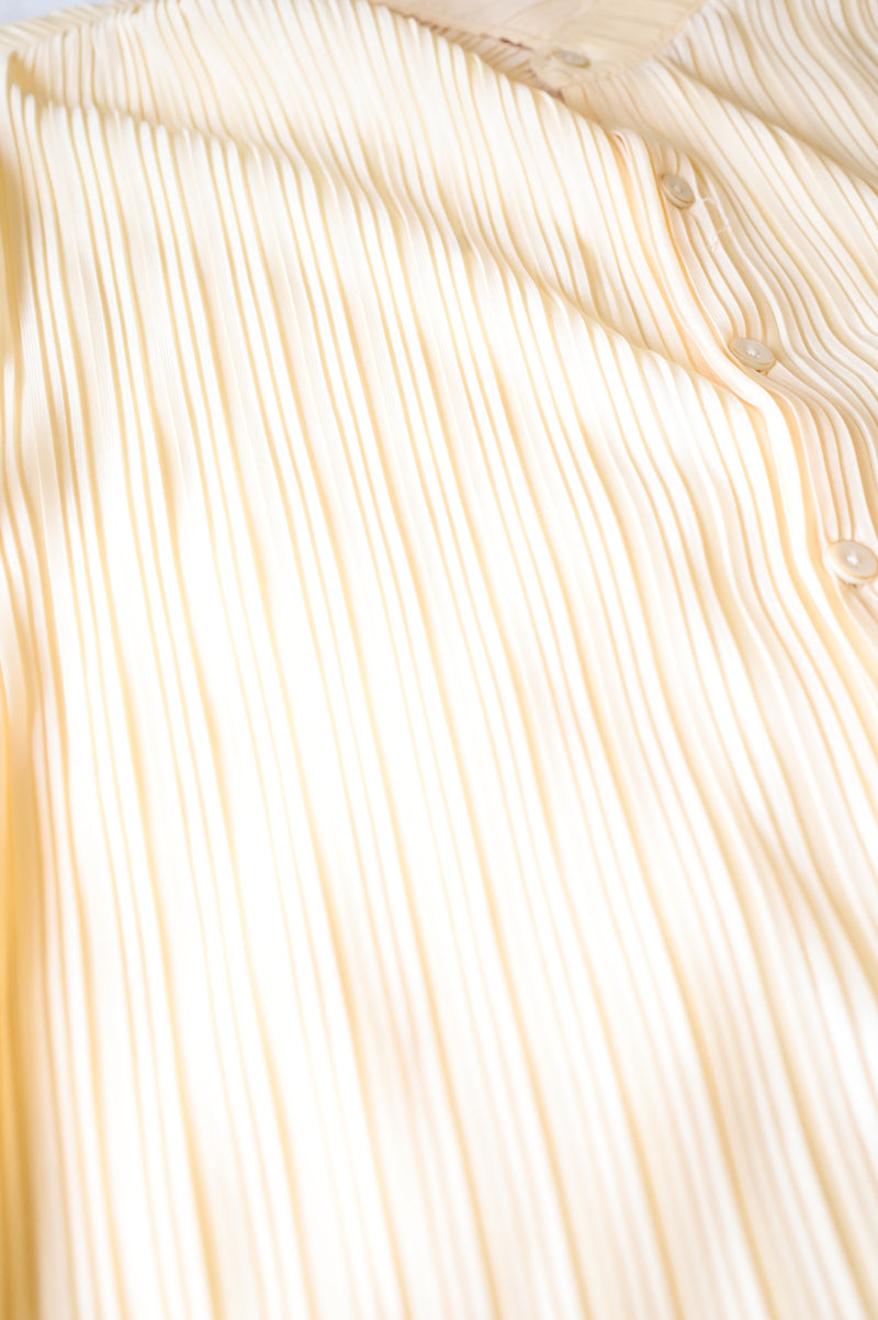 BONE PLEATED SHIRT